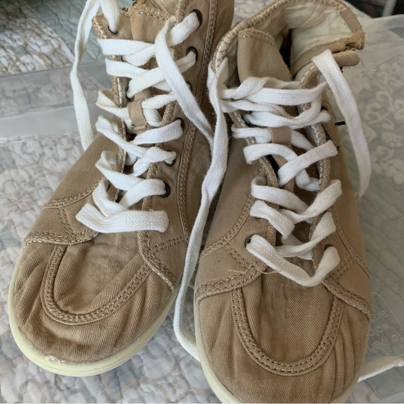 Roxy Stowaway Hi-Top Sneakers with Side Zip & Buckle Women's Size 7 - Picture 4 of 11